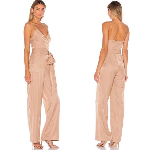 Revolve Lovers + Friends Women Jumpsuit  Sz. Med  NWT Missing Belt - Picture 2 of 8